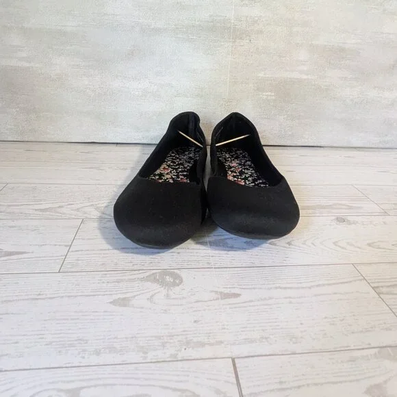 Black Flats with Floral design insole - Picture 4 of 5